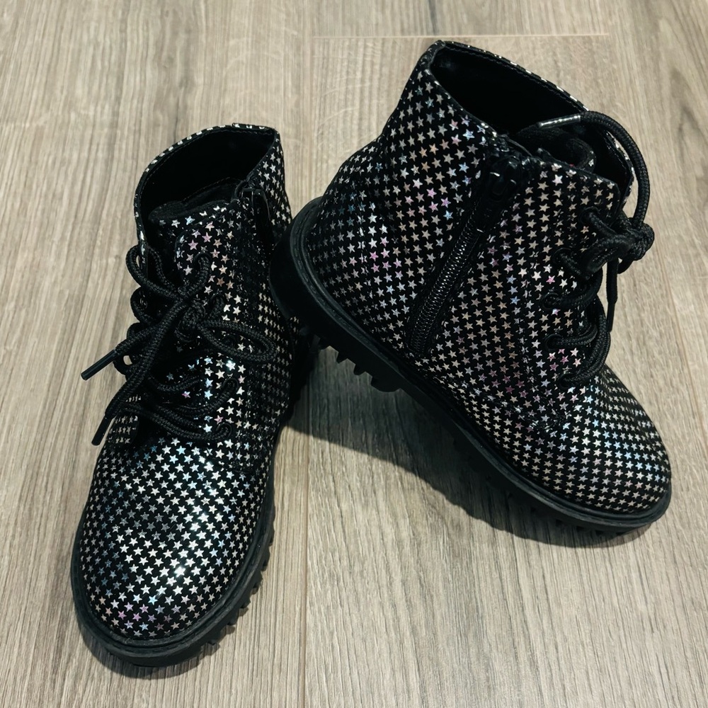 Gap kids girls Toddler 11 Black metallic silver Star Patterned Boots zipper